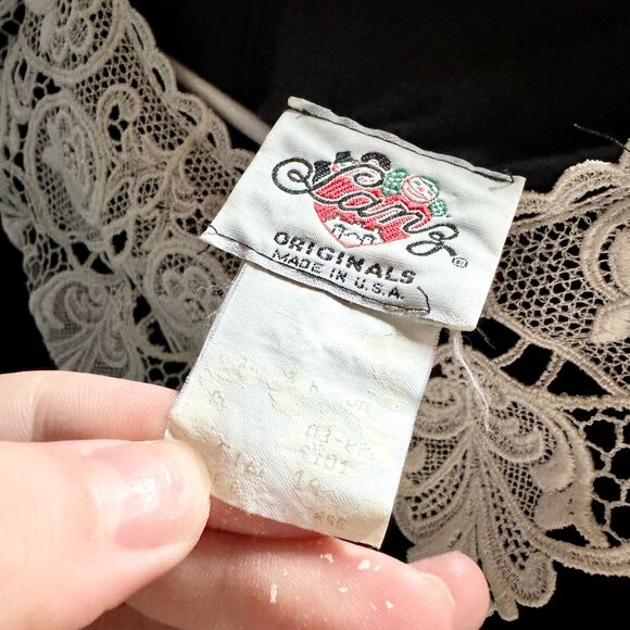 70s Vintage LANG Dress Women Size 14 Black Velvet Maxi Lace Collar Long Sleeve - Picture 3 of 8